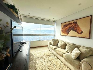 Apartamento de 4 alcobas en venta en El Poblado El Tesoro, Medellín, 198 m² · foto 12 de 20