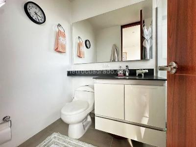 Apartamento de 4 alcobas en venta en El Poblado El Tesoro, Medellín, 198 m² · foto 10 de 20