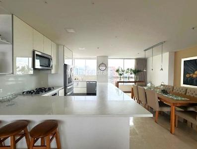 Apartamento de 4 alcobas en venta en El Poblado El Tesoro, Medellín, 198 m² · foto 5 de 20