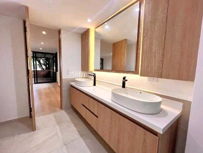 Apartamento en venta en Castropol, Medellín · foto 15 de 20