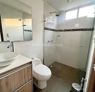 Apartamento de 3 alcobas en venta en Laureles, Medellín, 104 m² · foto 9 de 20