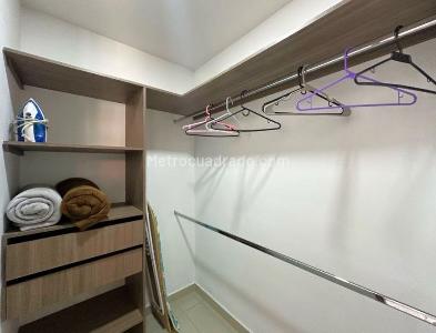 Apartamento de 3 alcobas en venta en Laureles, Medellín, 104 m² · foto 10 de 20