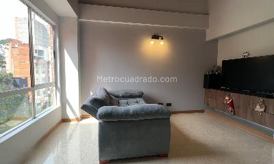 Apartamento de 4 alcobas en venta en Laureles, Medellín, 160 m² · foto 10 de 20