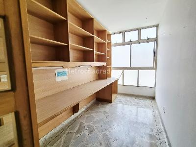 Apartamento en venta en Laureles Nogal, Medellín · foto 5 de 20