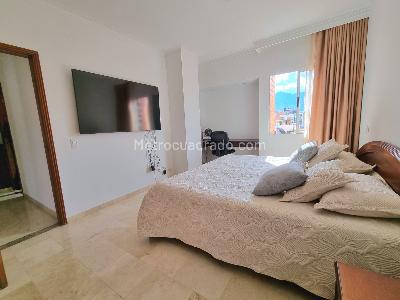 Apartamento de 5 alcobas en venta en Laureles, Medellín, 200 m² · foto 16 de 20