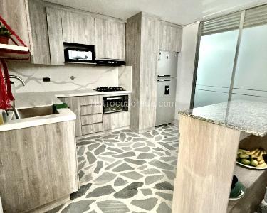 Apartamento de 3 alcobas en venta en Laureles La Castellana, Medellín, 98 m² · foto 5 de 20
