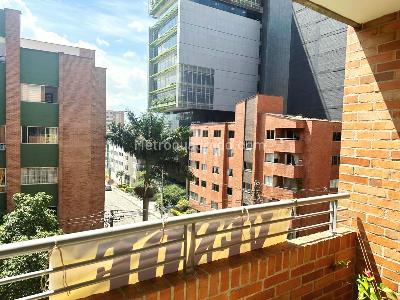 Apartamento de 4 alcobas en venta en Laureles, Medellín, 113 m² · foto 3 de 20