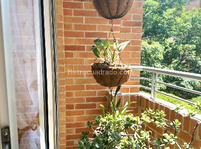 Apartamento de 4 alcobas en venta en Laureles, Medellín, 113 m² · foto 6 de 20