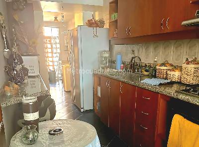 Apartamento de 4 alcobas en venta en Laureles, Medellín, 113 m² · foto 4 de 20
