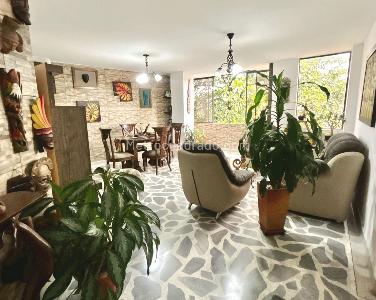 Apartamento de 3 alcobas en venta en Laureles La Almeria, Medellín, 98 m² · foto 2 de 20