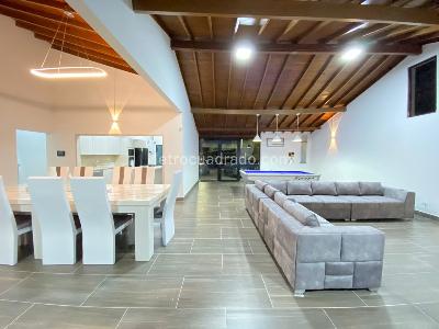 Casa en venta en Loma Del Chocho, Envigado · foto 12 de 20