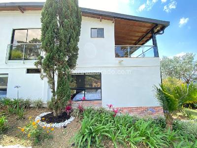 Casa en venta en Loma Del Chocho, Envigado · foto 6 de 20