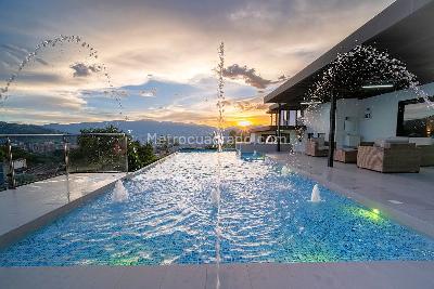 Casa en venta en Loma Del Chocho, Envigado · foto 11 de 20