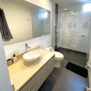 Apartamento en venta en El Poblado Provenza, Medellín · foto 7 de 20
