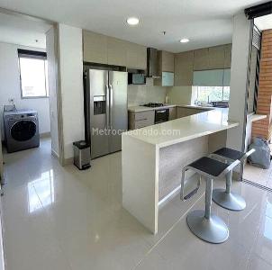 Apartamento en venta en El Poblado Provenza, Medellín · foto 15 de 20
