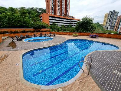Apartamento de 3 alcobas en venta en Calasanz, Medellín, 84 m² · foto 18 de 20