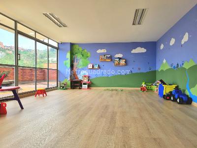 Apartamento de 3 alcobas en venta en Calasanz, Medellín, 84 m² · foto 19 de 20