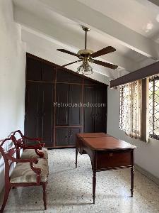 Casa de 5 alcobas en venta en La Flora, Cali, 450 m² · foto 11 de 20