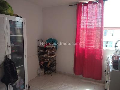 Apartamento de 3 alcobas en venta en Brisas De Los Alamos, Cali, 54 m² · foto 9 de 11