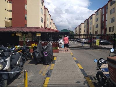 Apartamento de 3 alcobas en venta en Brisas De Los Alamos, Cali, 54 m² · foto 8 de 11