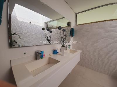 Casa de 4 alcobas en venta en Gualanday, Rionegro, 1320 m² · foto 14 de 20
