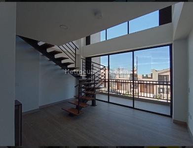 Apartamento de 1 alcoba en venta en Gualanday, Rionegro, 62 m² · foto 2 de 8