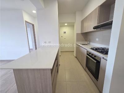 Apartamento de 2 alcobas en venta en Cerca Al Centro Comercial San Nicolas, Rionegro, 65 m² · foto 4 de 14