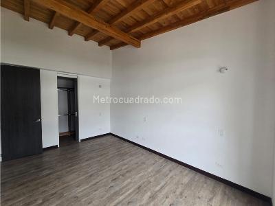 Casa de 4 alcobas en venta en Barro Blanco, Rionegro, 230 m² · foto 10 de 20