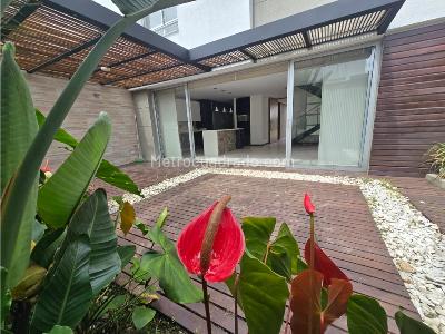 Casa de 4 alcobas en venta en Barro Blanco, Rionegro, 230 m² · foto 17 de 20
