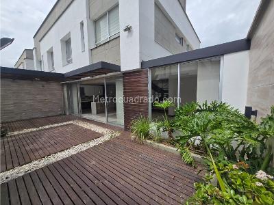 Casa de 4 alcobas en venta en Barro Blanco, Rionegro, 230 m² · foto 20 de 20
