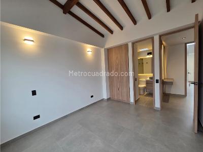 Casa de 3 alcobas en venta en Gualanday, Rionegro, 174 m² · foto 5 de 19