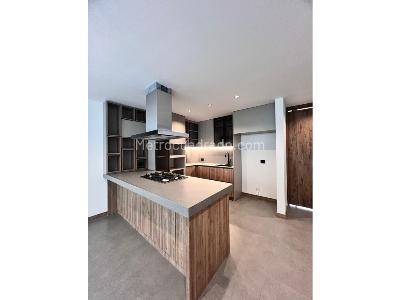 Casa de 4 alcobas en venta en Barro Blanco, Rionegro, 253 m² · foto 5 de 20