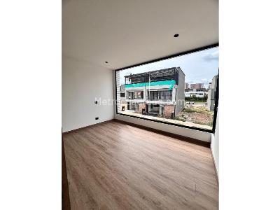 Casa de 4 alcobas en venta en Barro Blanco, Rionegro, 253 m² · foto 8 de 20