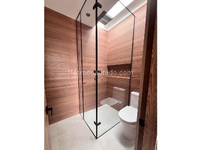 Casa de 4 alcobas en venta en Barro Blanco, Rionegro, 253 m² · foto 10 de 20