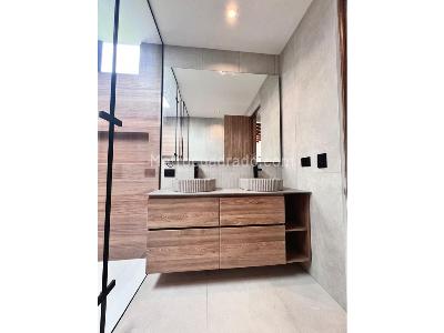 Casa de 4 alcobas en venta en Barro Blanco, Rionegro, 253 m² · foto 14 de 20
