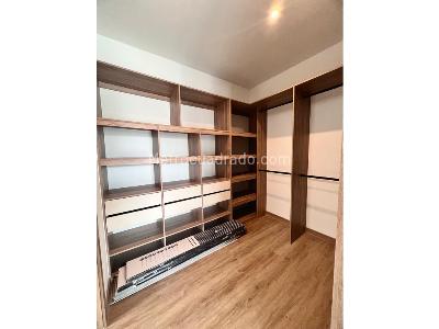 Casa de 4 alcobas en venta en Barro Blanco, Rionegro, 253 m² · foto 16 de 20