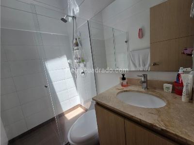 Casa de 3 alcobas en venta en El Porvenir, Rionegro, 126 m² · foto 14 de 16