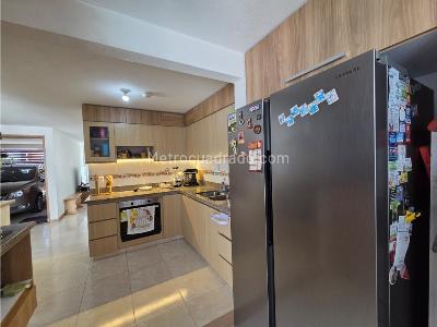 Casa de 3 alcobas en venta en El Porvenir, Rionegro, 126 m² · foto 6 de 16
