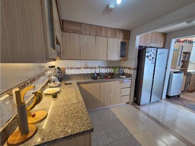 Casa de 3 alcobas en venta en El Porvenir, Rionegro, 126 m² · foto 8 de 16