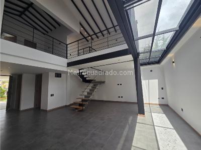 Casa de 3 alcobas en venta en Pontezuela, Rionegro, 250 m² · foto 2 de 20