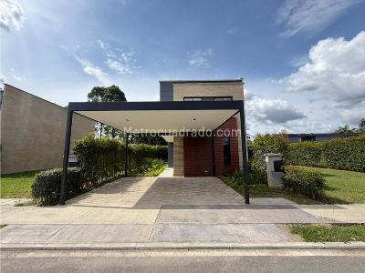 Casa de 3 alcobas en venta en Rionegro, Rionegro, 183 m² · foto 7 de 20