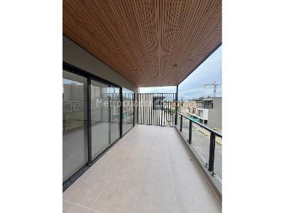 Casa de 4 alcobas en venta en Barro Blanco, Rionegro, 230 m² · foto 4 de 4