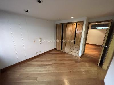 Apartamento en venta en Los Rosales, Bogotá · foto 13 de 20