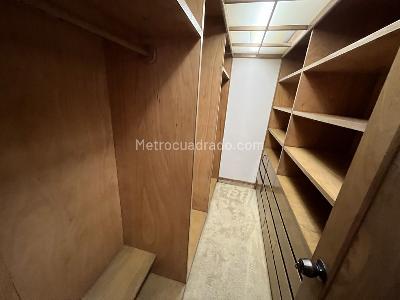Apartamento en venta en Los Rosales, Bogotá · foto 17 de 20