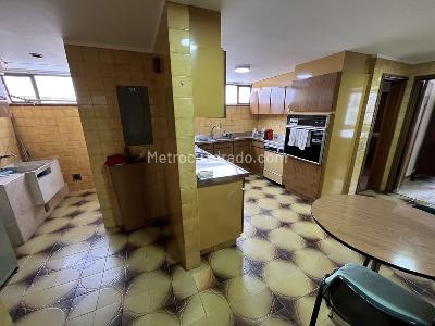 Apartamento de 4 alcobas en arriendo en Chico Navarra, Bogotá, 230 m² · foto 7 de 20
