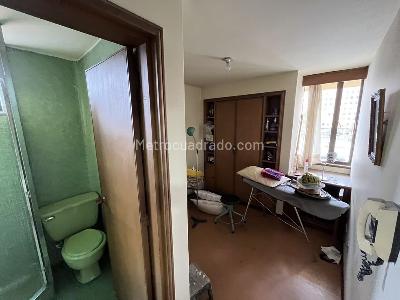 Apartamento de 4 alcobas en arriendo en Chico Navarra, Bogotá, 230 m² · foto 4 de 20