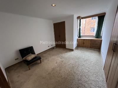 Apartamento de 4 alcobas en arriendo en Chico Navarra, Bogotá, 230 m² · foto 14 de 20