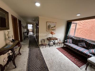 Apartamento de 4 alcobas en arriendo en Chico Navarra, Bogotá, 230 m² · foto 5 de 20