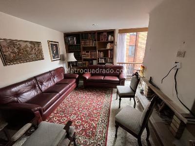 Apartamento de 4 alcobas en arriendo en Chico Navarra, Bogotá, 230 m² · foto 9 de 20