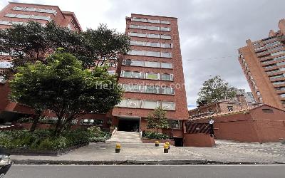 Apartaestudio en venta en El Nogal, Bogotá, 52 m² · foto 11 de 13